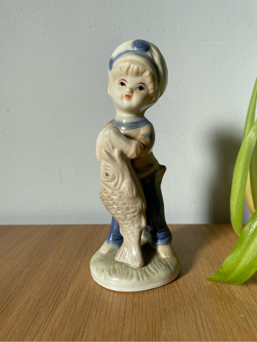 Vintage Mid-Century Ceramic Sailor Boy with Fish Figurine 5" Kitsch 🎣